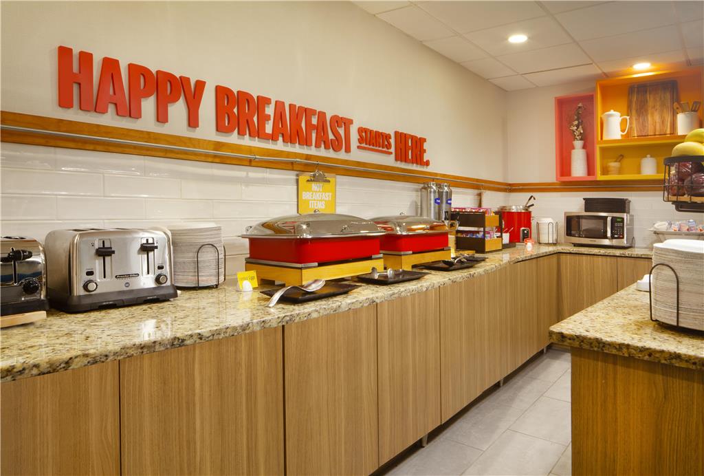 Фото Hampton Inn & Suites Tampa-North