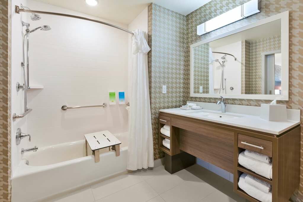 Фото Home2 Suites by Hilton Grand Blanc Flint