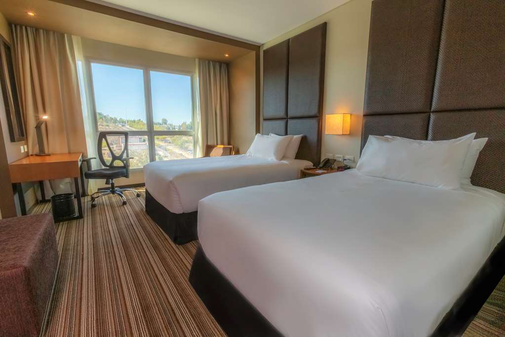 Фото Hilton Garden Inn Neuquen