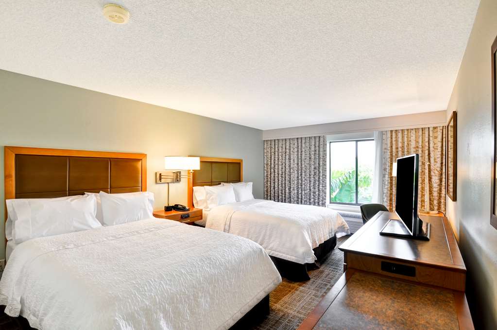 Фото Hampton Inn Boca Raton