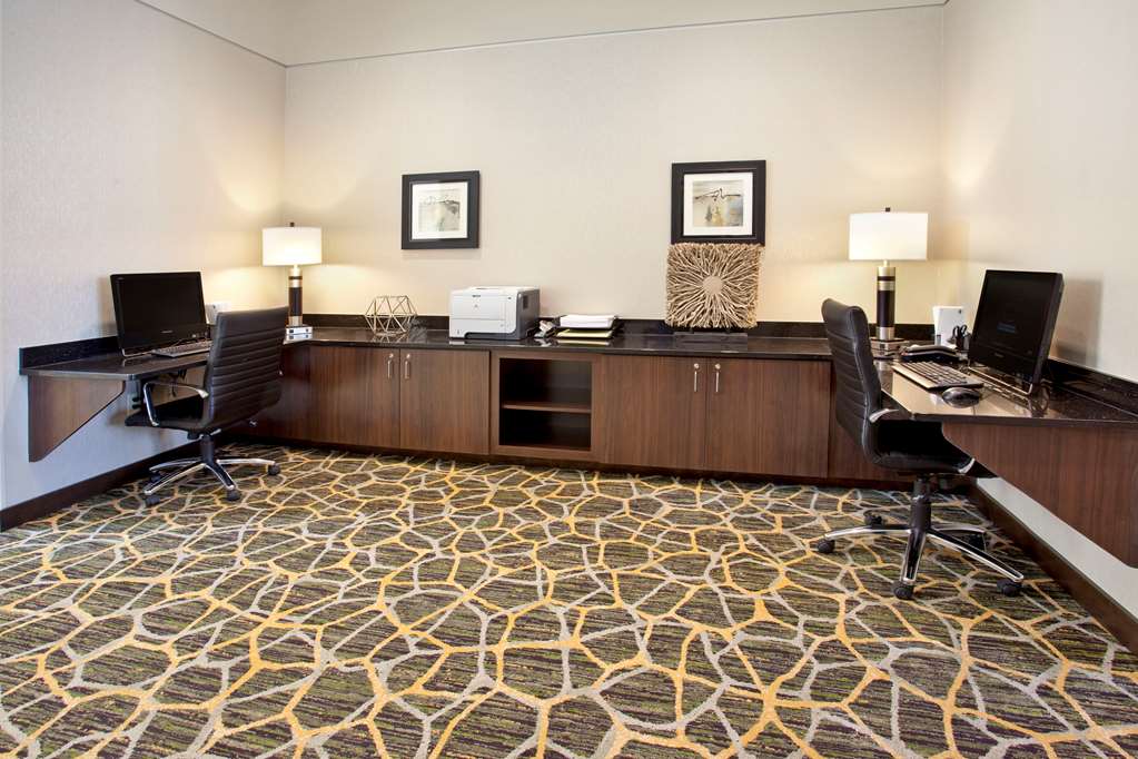 Фото Hampton Inn & Suites Minneapolis Downtown