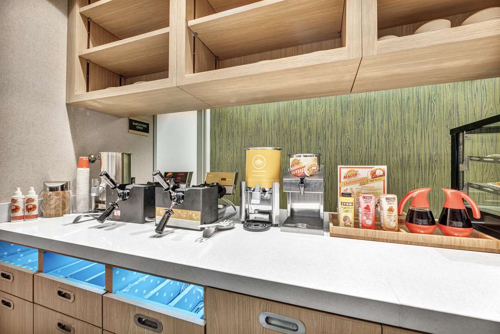 Фото Home2 Suites by Hilton Raleigh State Arena