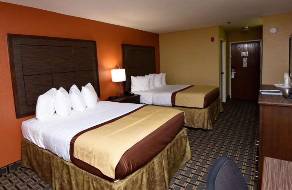 Фото Best Western Zachary Inn