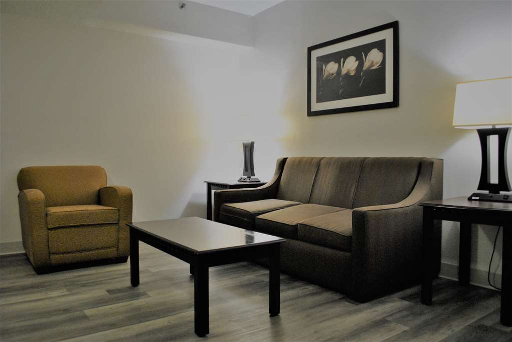 Фото Best Western Paramus Hotel & Suites