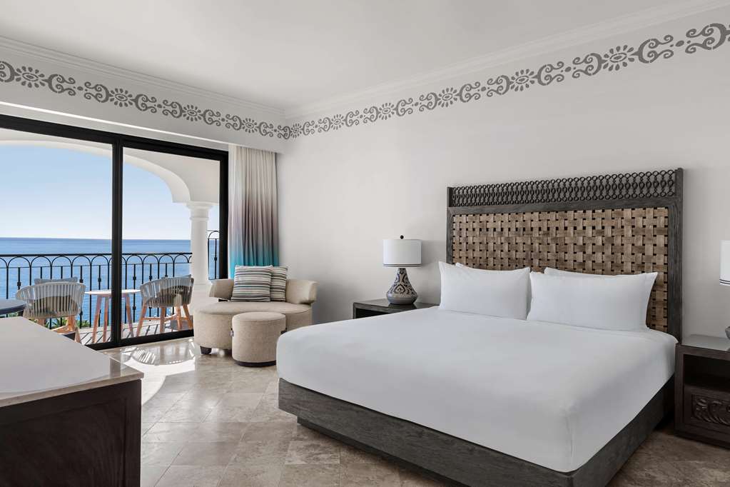 Фото Hilton Los Cabos Beach & Golf Resort