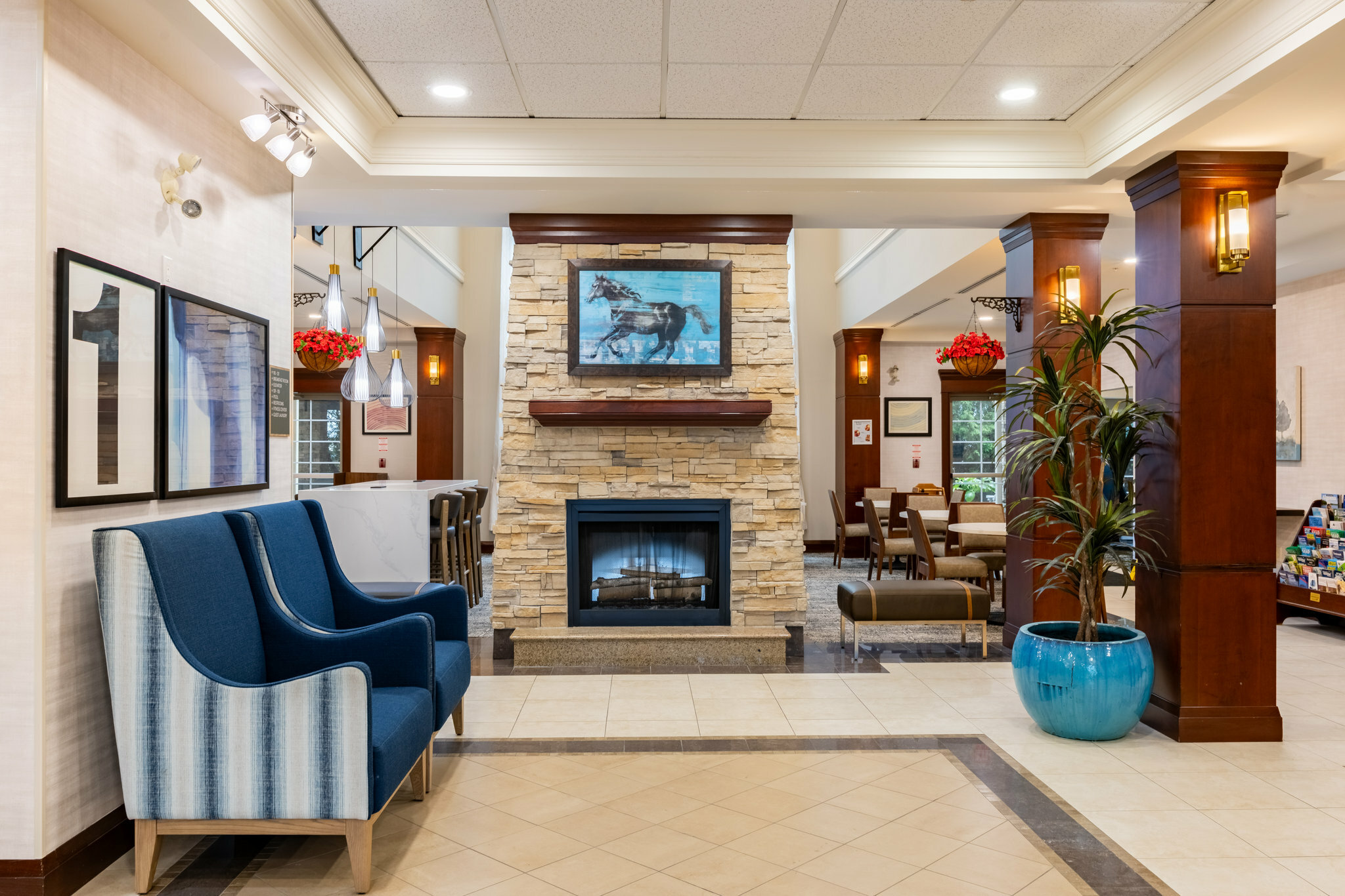 Фото Staybridge Suites London