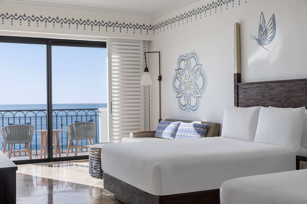 Фото Hilton Los Cabos Beach & Golf Resort