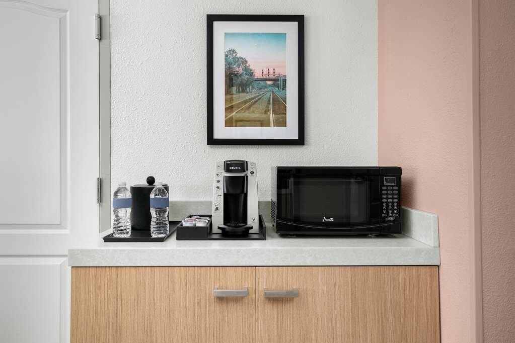 Фото Hilton Garden Inn Greensboro