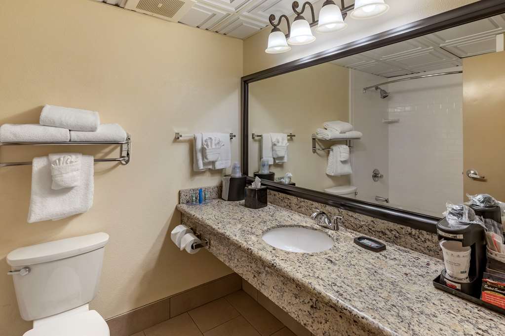 Фото Best Western Brighton Inn