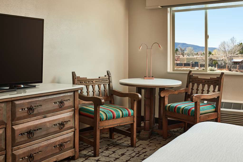 Фото Hotel Don Fernando de Taos, Tapestry Collection by Hilton