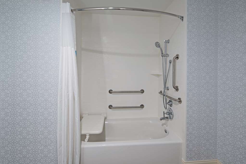 Фото Hampton Inn & Suites Gilroy