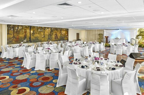 Гостиница Hilton Trinidad & Conference Centre в Порт-оф-Спейн