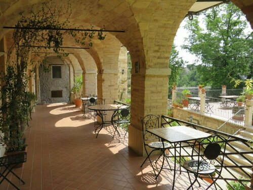 Гостиница Antico Borgo Piceno в Асколи-Пичено