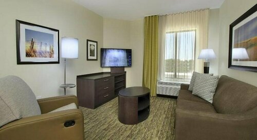 Гостиница Candlewood Suites Frisco в Фриско