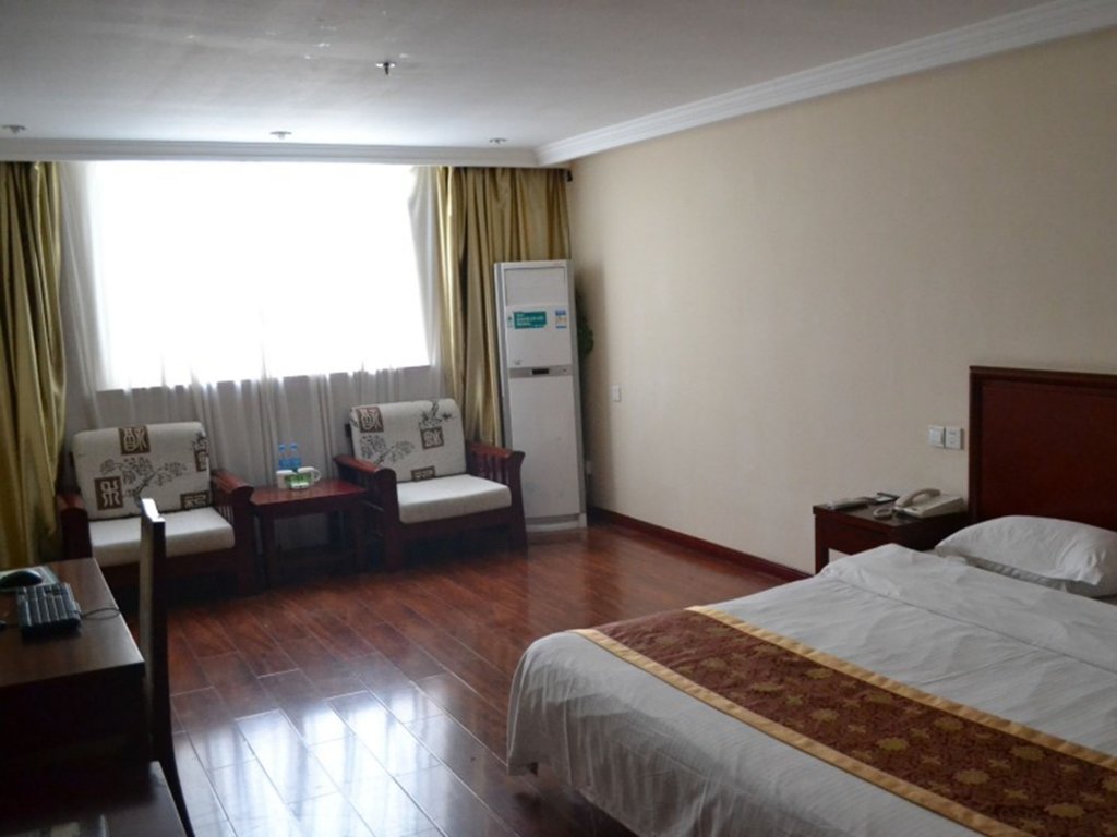 Фото GreenTree Inn Chuzhou Tianchang Road Express Hotel