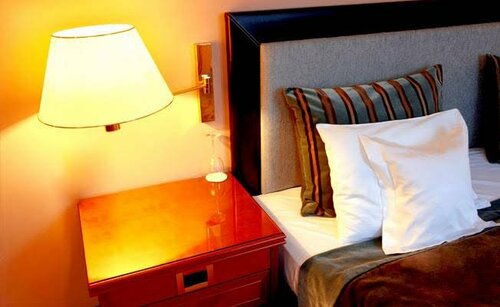 Гостиница Travelodge Edinburgh Central Waterloo Place в Эдинбурге