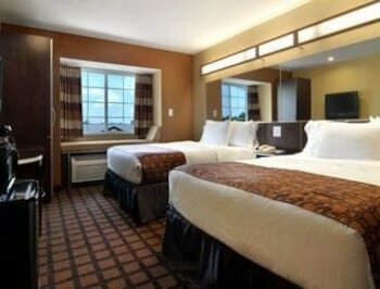 Гостиница Microtel Inn & Suites by Wyndham Perry