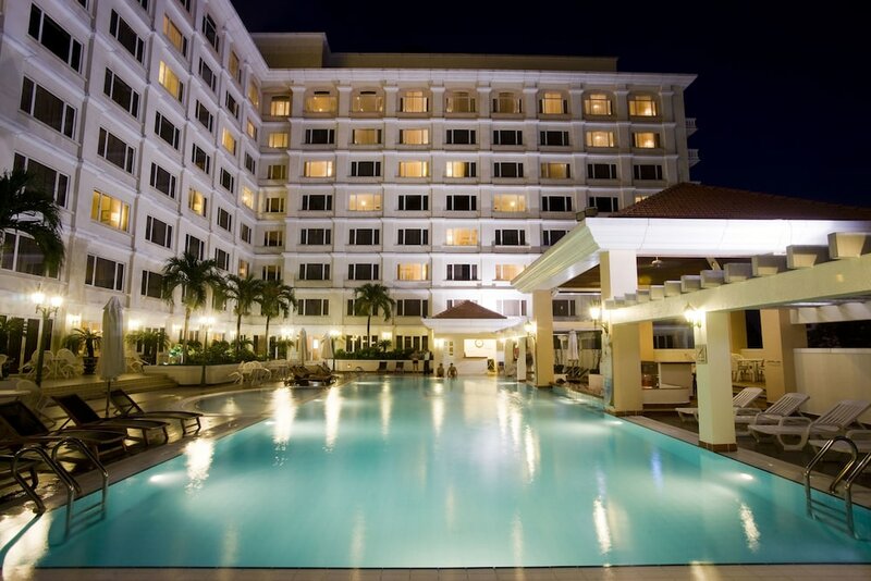 Гостиница Hotel Equatorial Ho Chi Minh City в Хошимине