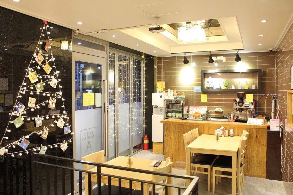 Фото Beluga Guest House - Hostel