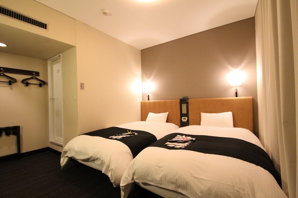 Фото Apa Hotel Hiroshima-Ekimae