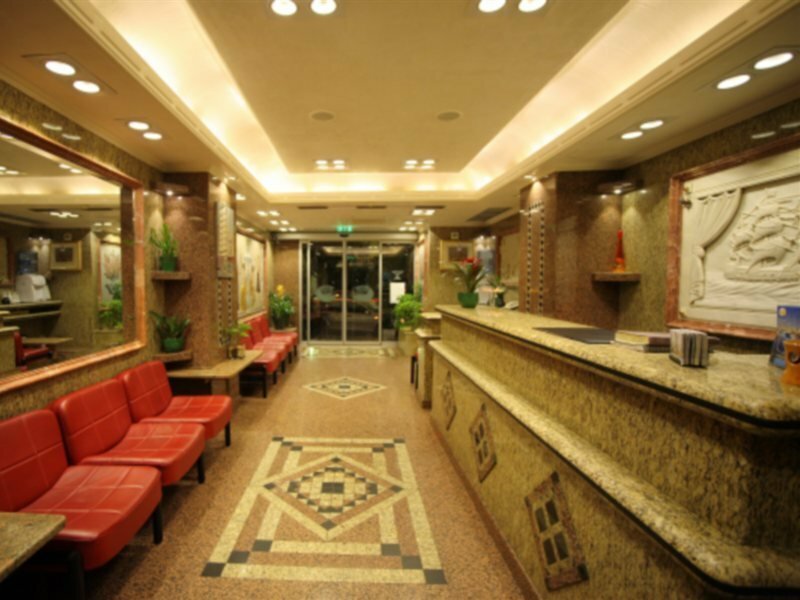 Гостиница Noufara в Пирее