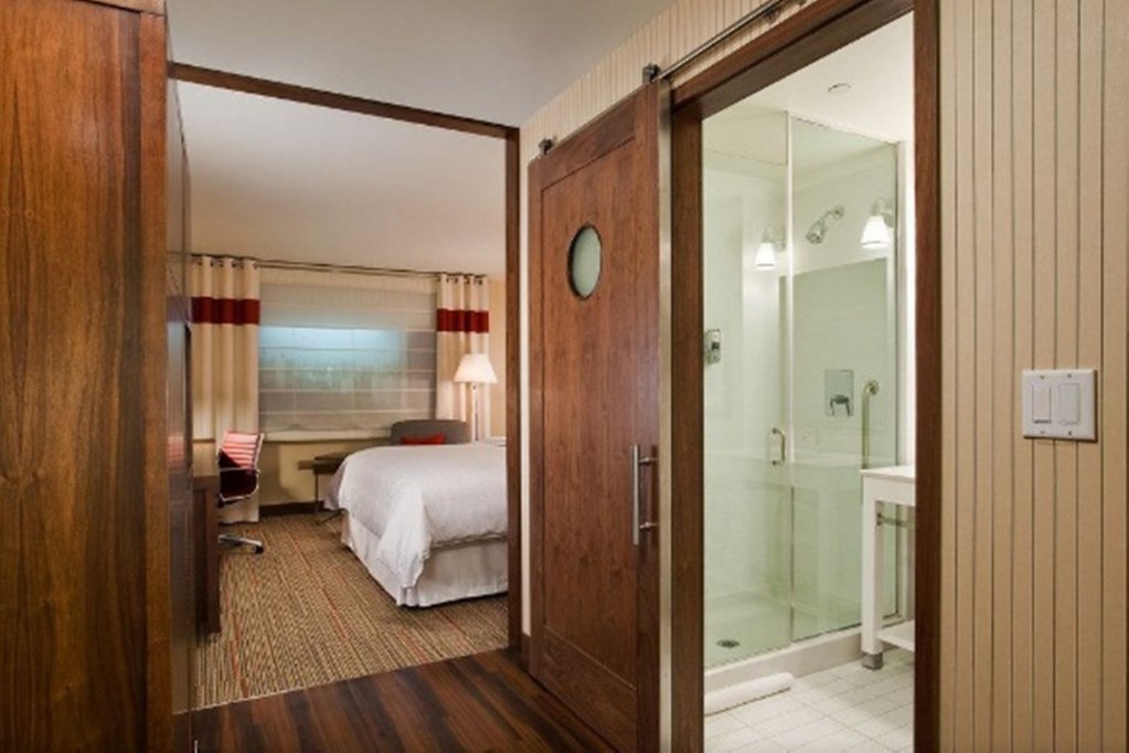 Фото Four Points by Sheraton Vadodara
