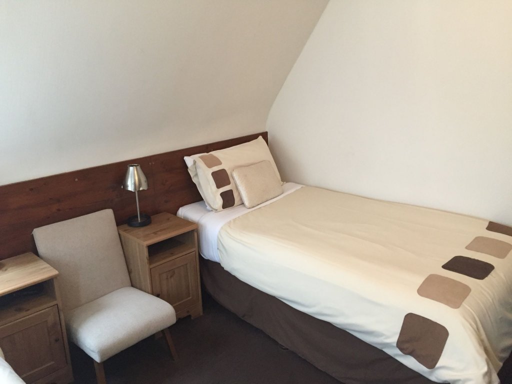 Фото Allison House 16 Guesthouse