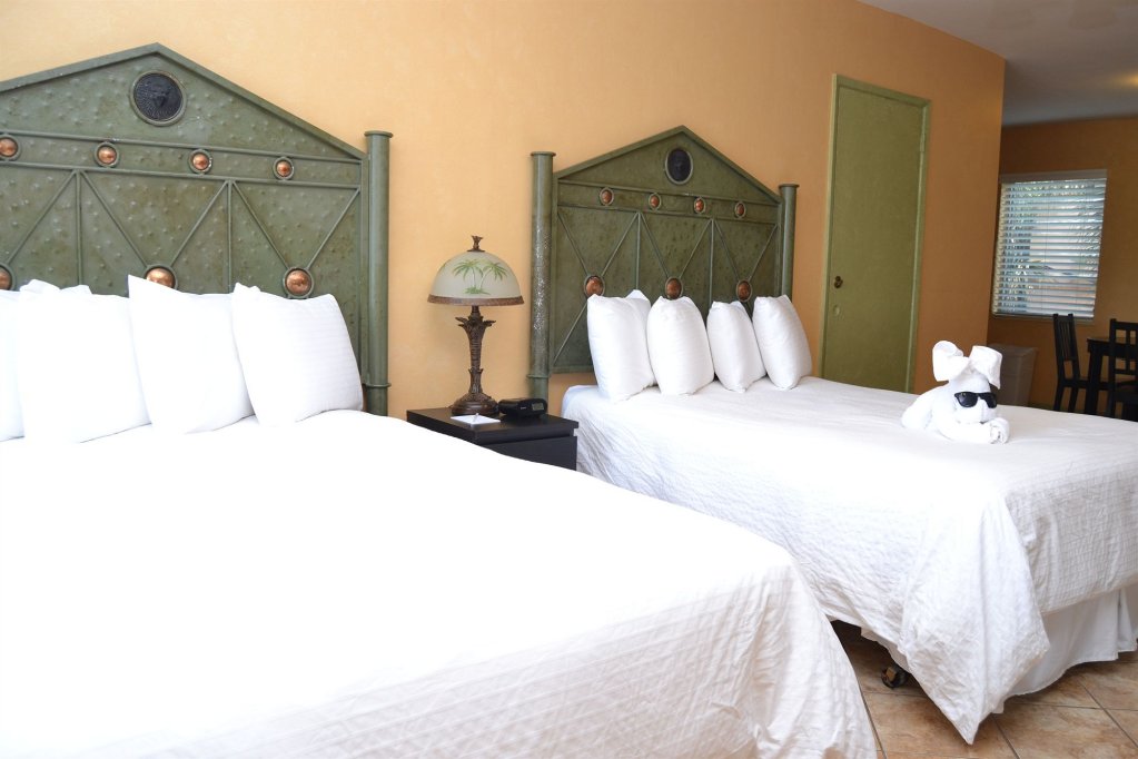 Фото Royal Palms Resort & SPA