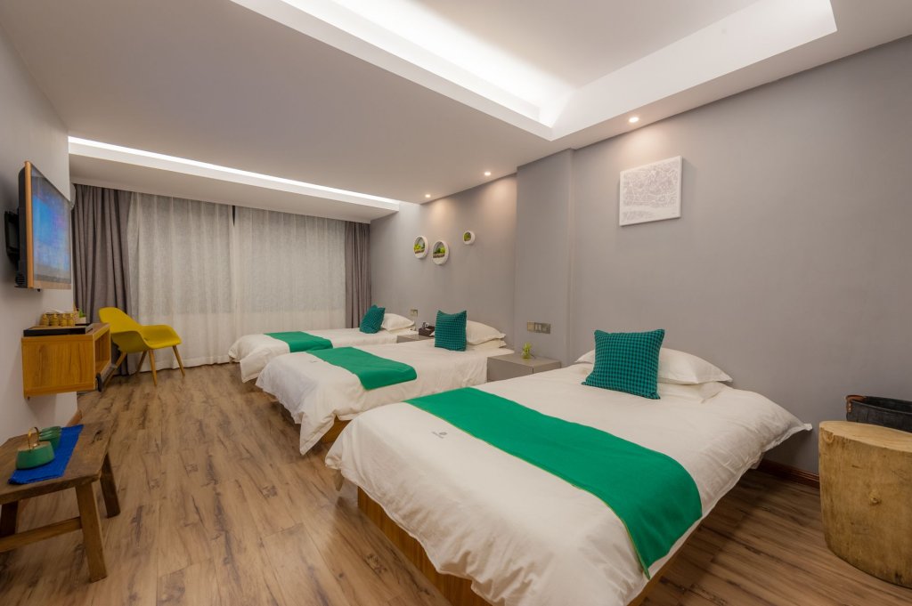 Фото Spring Blossoms Inn Yangshuo West Street