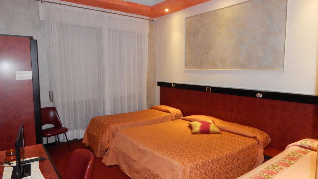 Фото Hotel Royal