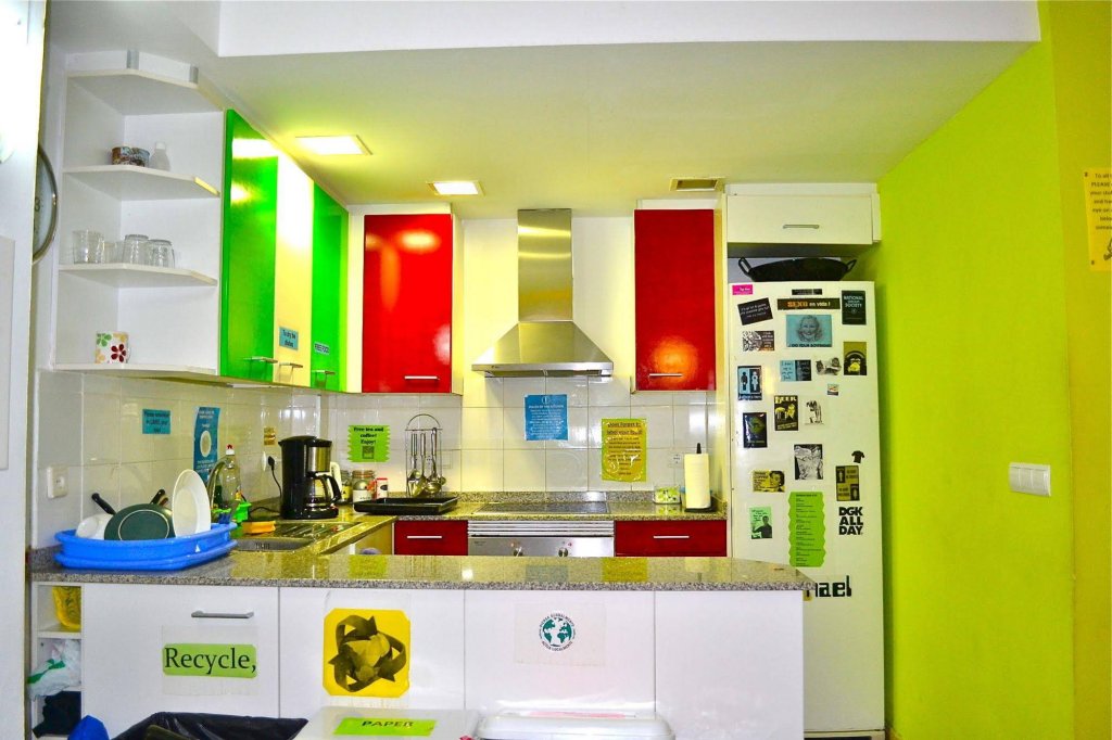 Фото Onefam Sants Hostel Barcelona