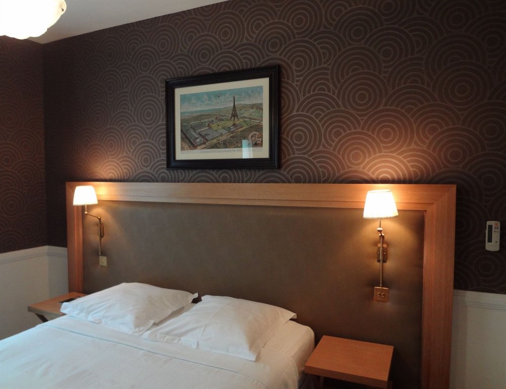 Фото Hôtel Le Cercle Tour Eiffel