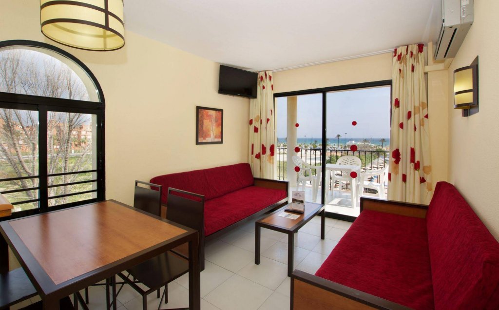 Фото Hotel Puente Real