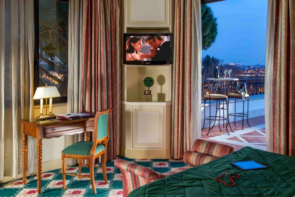 Фото Donna Laura Palace