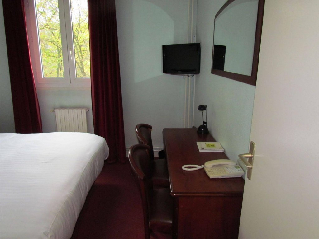 Фото Hôtel du Parc