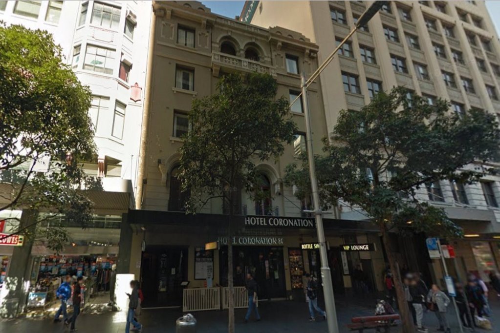 Фото отеля 2