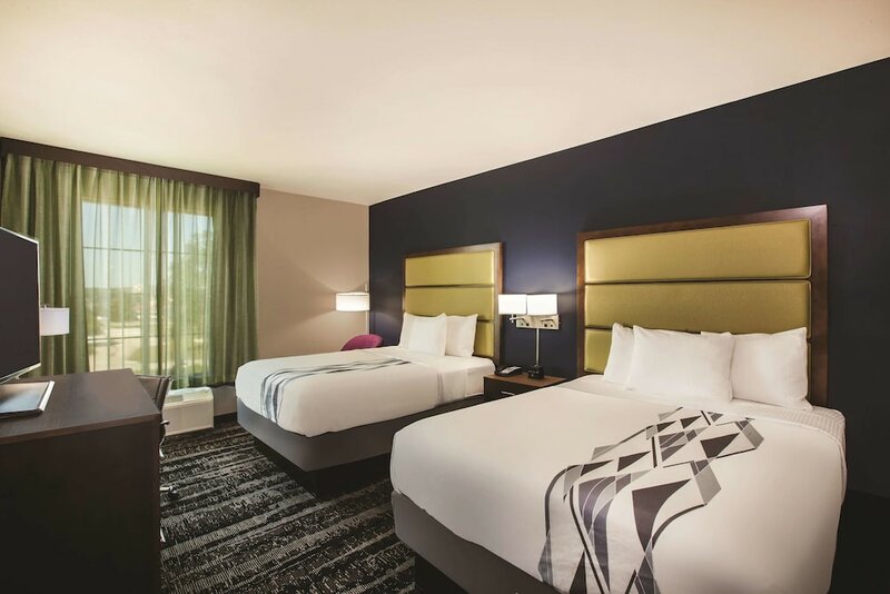 Гостиница La Quinta Inn & Suites by Wyndham Baton Rouge - Port Allen