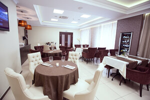 Bardin (Pionerskiy Avenue, 12) ، مطعم