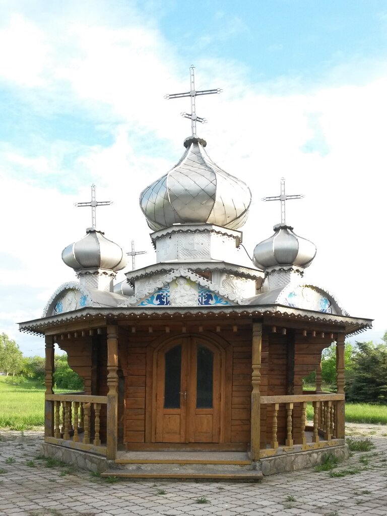 Capilla, cruz conmemorativa Часовня в честь святого равноапостольного князя Владимира, , foto