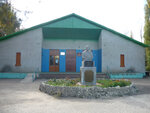 Библиотека Оленьевского Сельского Поселения (selo Olenye, Tsentralnaya ulitsa, 13), library