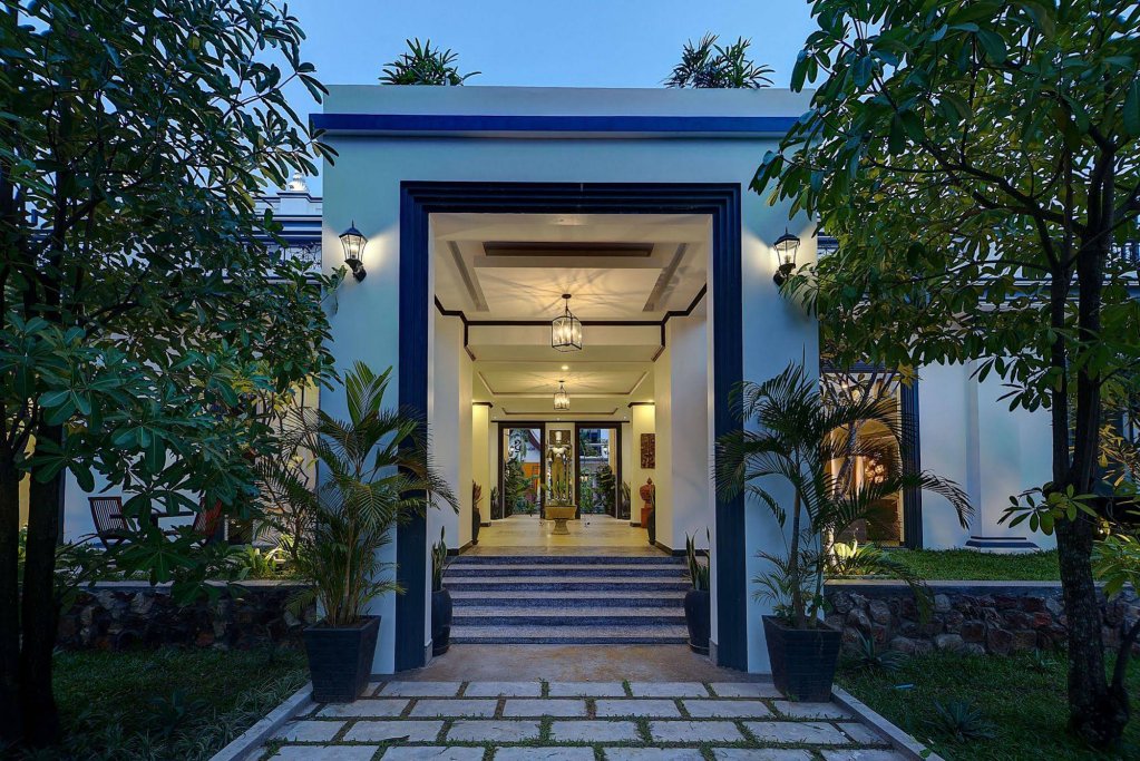 Фото отеля 2