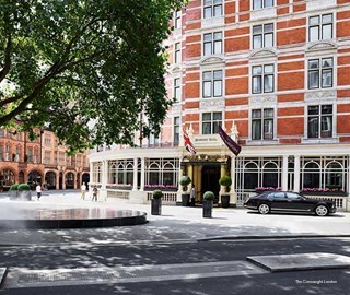 Фото The Connaught