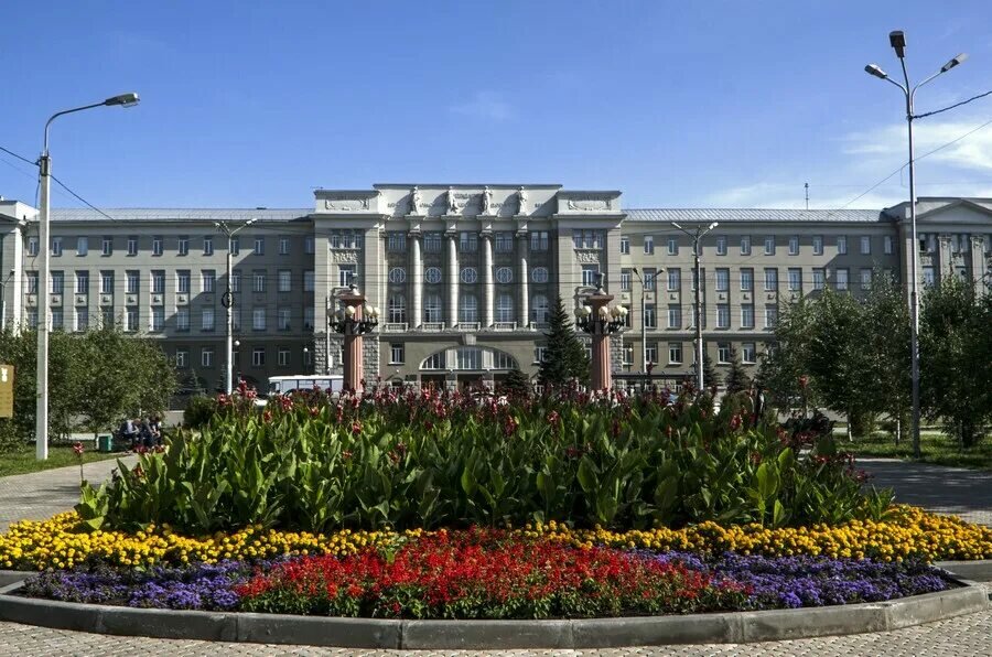 Омский государственный университет путей сообщения фото