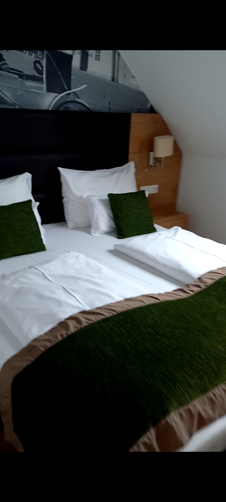 Фото Parks 73 The TownHouse Hotel