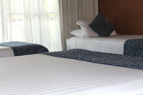 Гостиница Pemberton Old Picture Theatre Holiday Apartments в Пембертоне