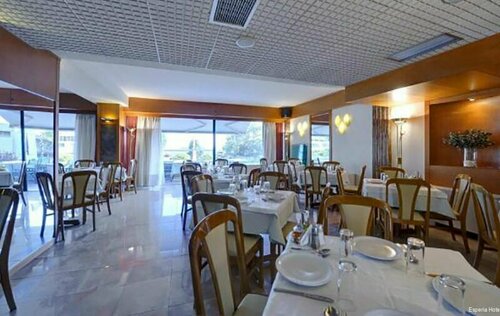 Гостиница Esperia Hotel в Кавале