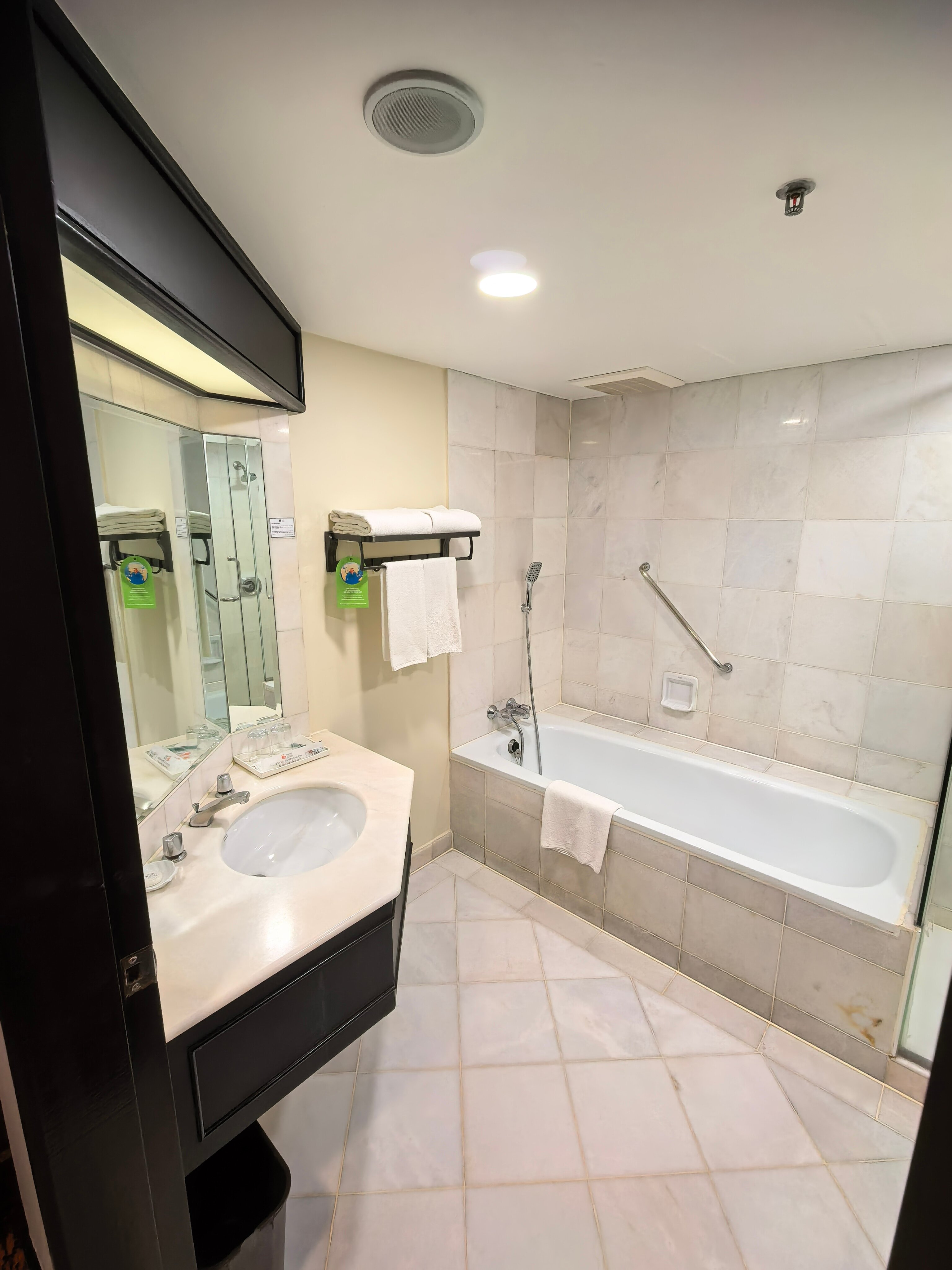 Фото Sabah Hotel Sandakan