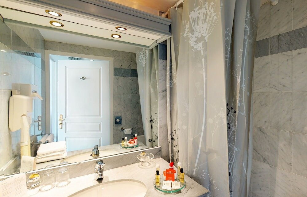 Фото Sun Riviera Hotel