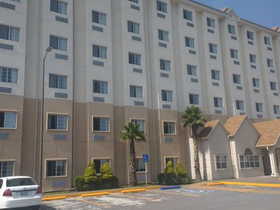 Фото Microtel Inn & Suites by Wyndham Toluca