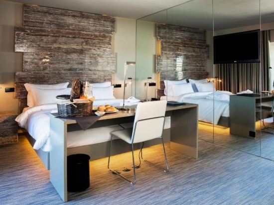 Фото Vitória Stone Hotel